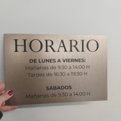 Laminado Bicapa Bronce Oscuro Cepillado / Negro – Placa ABS Laminado 1,6 mm