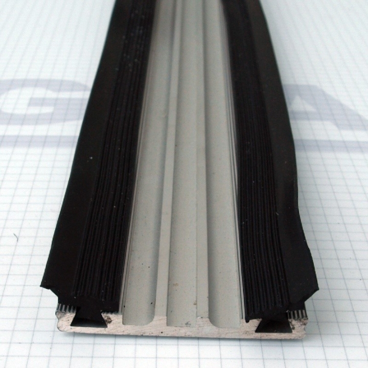 Perfil aluminio anodizado 60 mm.