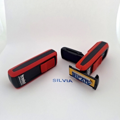 Sello Trodat Pocket Printy 9511 rojo - vista frontal
Sello Trodat Pocket Printy 9511 rojo - lateral